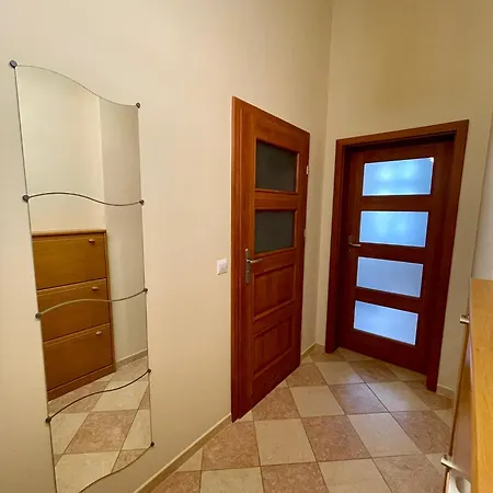 Ceglany Apartamento *